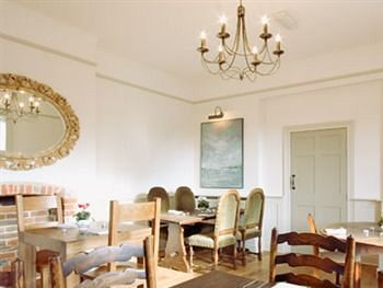 The King's Head 4* Winchester